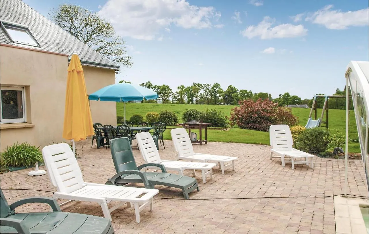 5 Bedroom Stunning Home In St Martin Des Pres La Ville Morvan 펜션