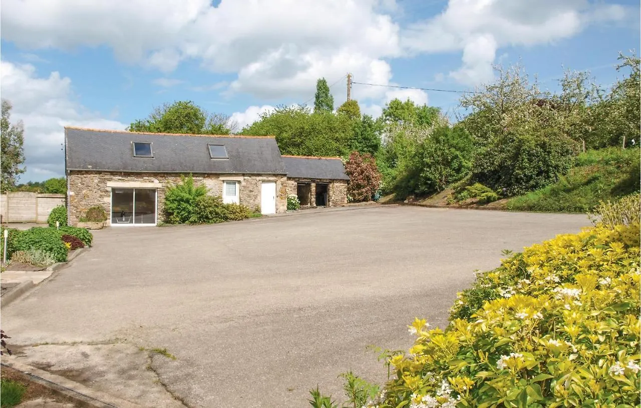 5 Bedroom Stunning Home In St Martin Des Pres La Ville Morvan Holiday home