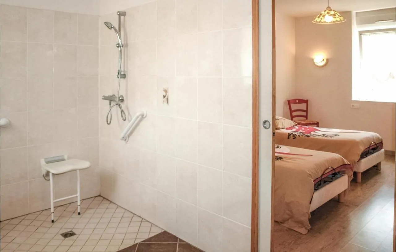 5 Bedroom Stunning Home In St Martin Des Pres La Ville Morvan
