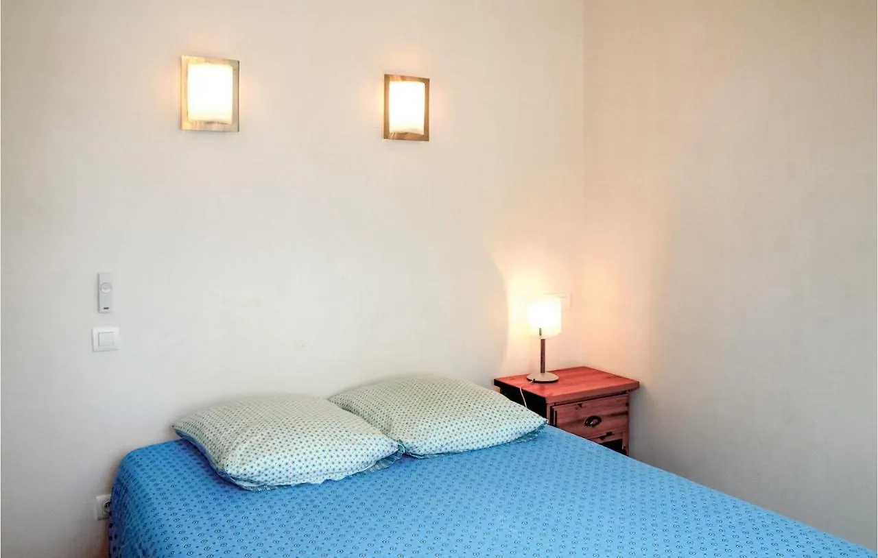 5 Bedroom Stunning Home In St Martin Des Pres La Ville Morvan Holiday home
