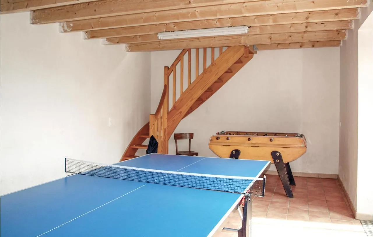 5 Bedroom Stunning Home In St Martin Des Pres La Ville Morvan Holiday home