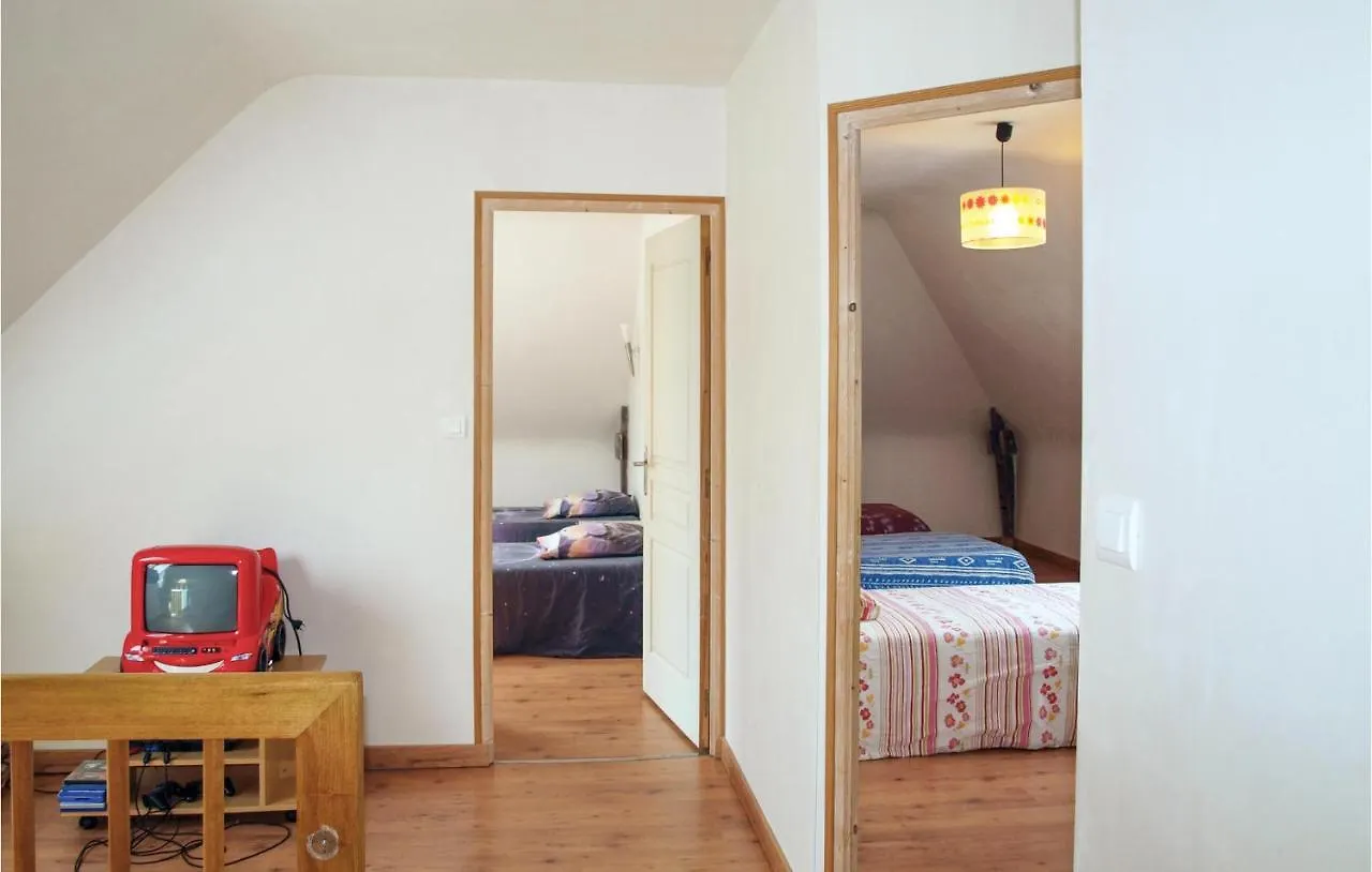 5 Bedroom Stunning Home In St Martin Des Pres La Ville Morvan Holiday home