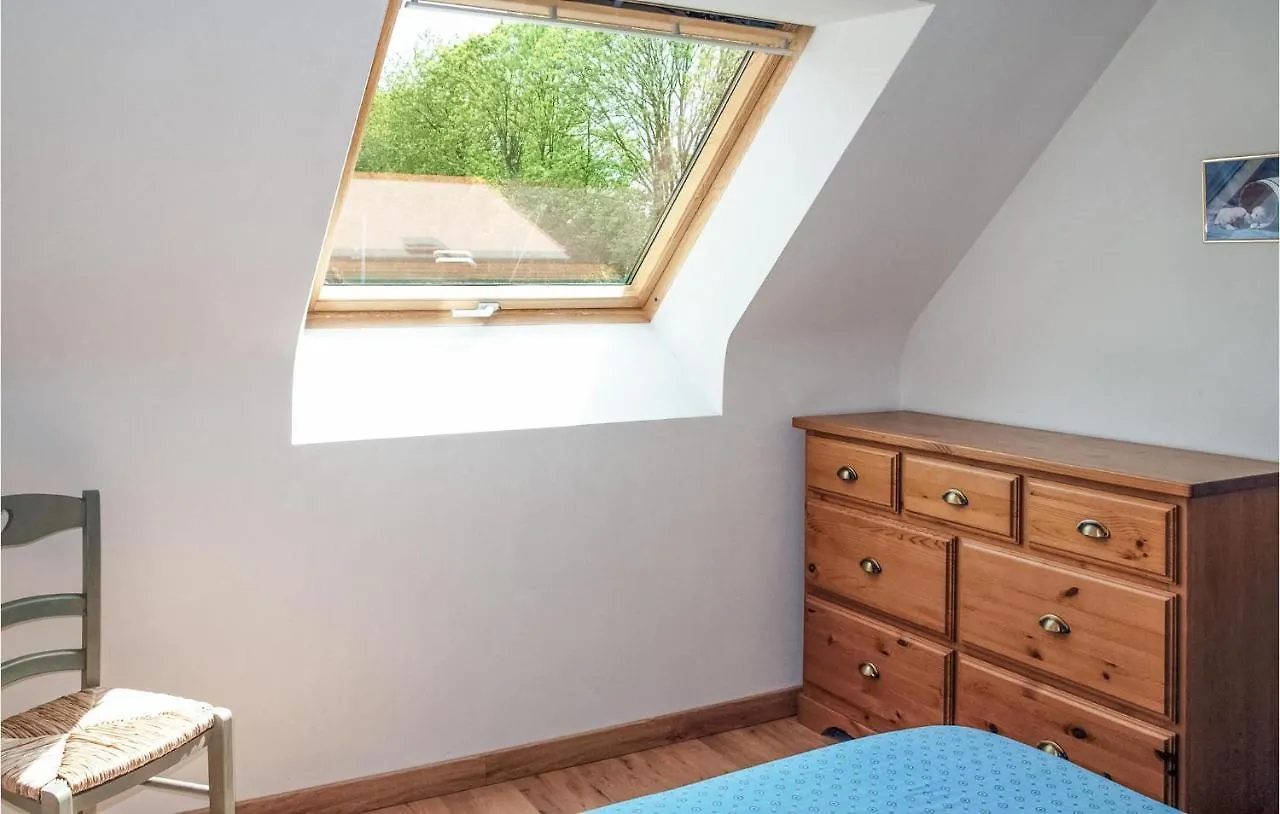 5 Bedroom Stunning Home In St Martin Des Pres La Ville Morvan 0*,